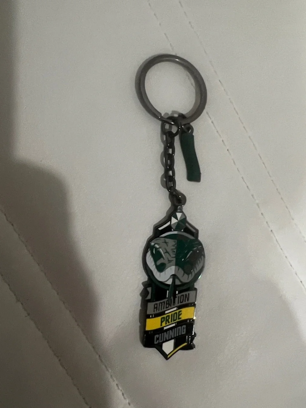 Harry Potter Slytherin House Keychain - Green & Yellow Crest